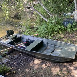 14’ ft Grumman Jon Boat. On New Croton reservoir 