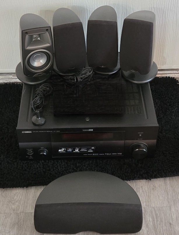 Yamaha Rx-v1800 Reciever, Klipsch Quintet III 5.1 Surrond Speakers + Subwoofer!!! Home Stereo.