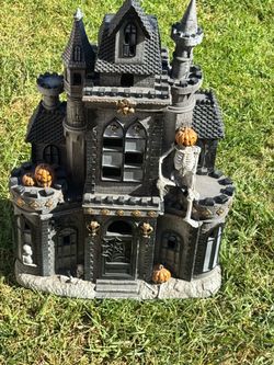 Halloween house