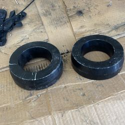 Chevy Silverado front leveling spacers 2.5