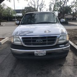As Is F150 2001 Truck