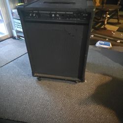 Crate BX-100 1x15 100 Watt Bass Combo...