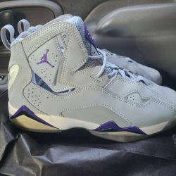 Air Jordan 7 (GS) Size 4Y 'Wolf Grey Purple' $20 OBO