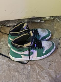 5 Nike Jordans Obo