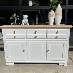 White And Gold Buffet, Tv stand, Credenza Or Sideboard 