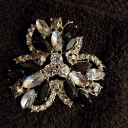 Ladies Pendant  (2 Inch)