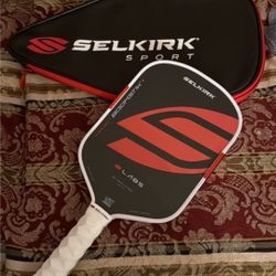 Selling an elongated Selkirk boomstick.