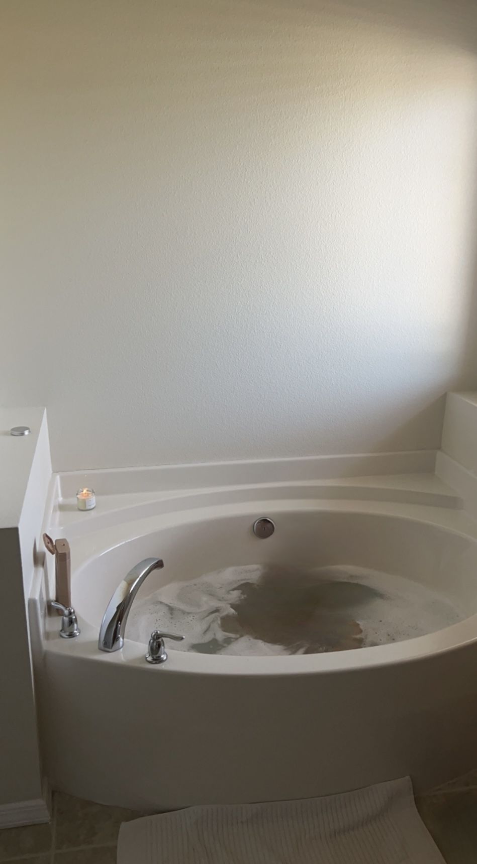 Bathtub
