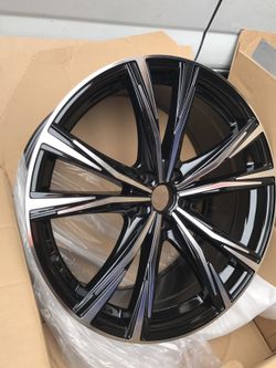 Brand 20" wheels 5 lug