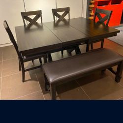 *Black Friday Now!!!*---Sophisticated Kelly Dining Table Sets W/4 Chairs And Bench---Delivery And Financing😉