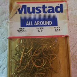 3)0 Mustad.  100 Hooks