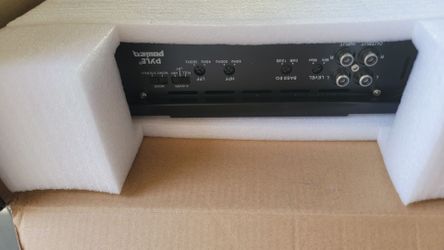 Bajo y amplificador