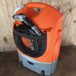 Portable Pressure Washer w/tank