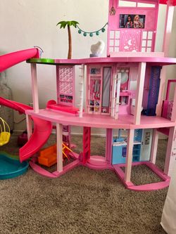 Barbie Dreamhouse