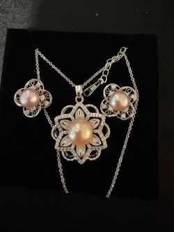 πΈ Pearlism Pearl & Silver Floral Set β $35 πΈ