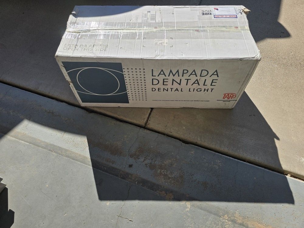 Dental LED Light Post Mounted