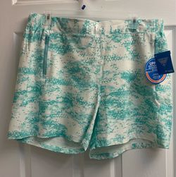 Brand new Ladies Columbia Sportswear white & mint shorts size 1X