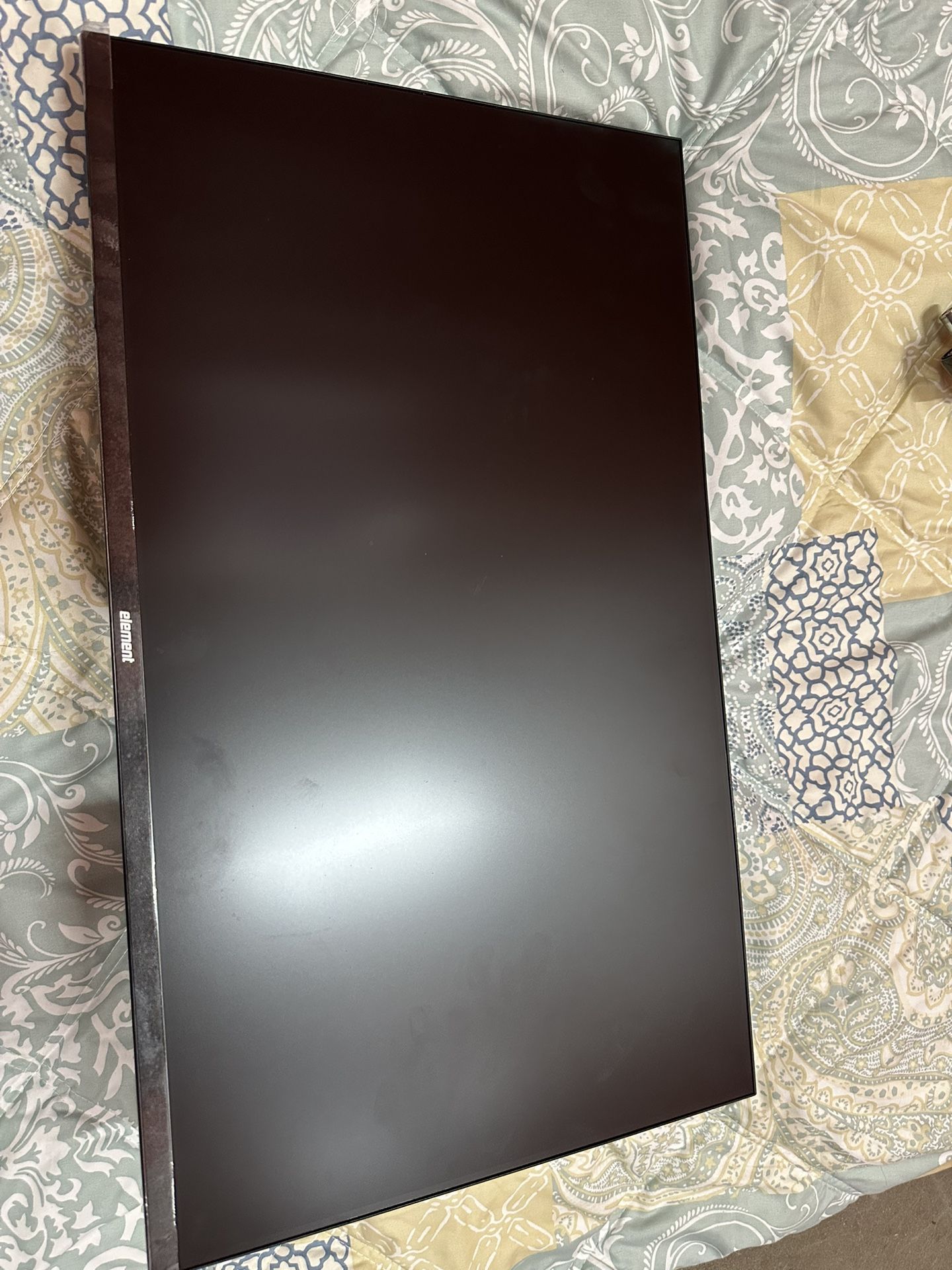 21 Inch Monitor With Dual Monitor Desk Stand