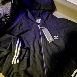 Women's Cropped Adidas Hoodie - 3 Stripe