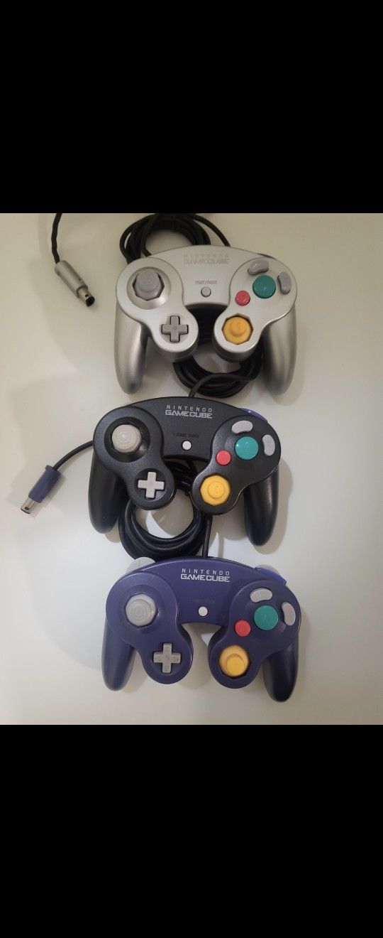 Nintendo Gamecube Controllers