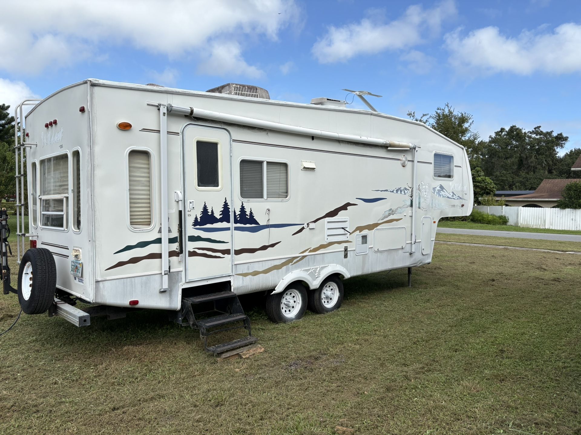 2005 Forest River Wildcat