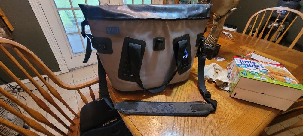 BUILT new york Large Welded Soft Cooler