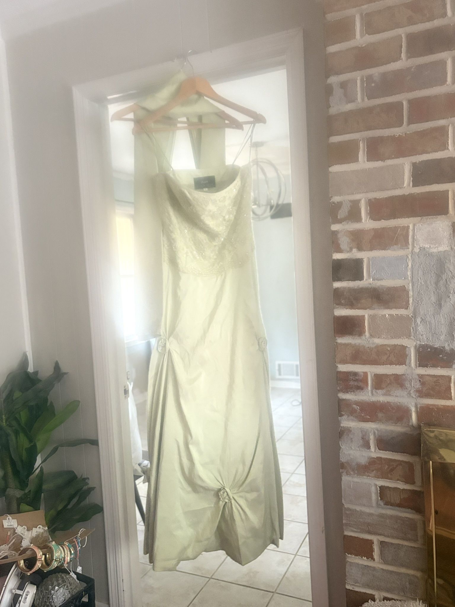 Women’s Beautiful Gowns Size 12