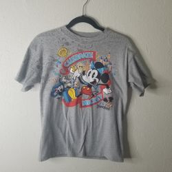 Disney T Shirt Sz L