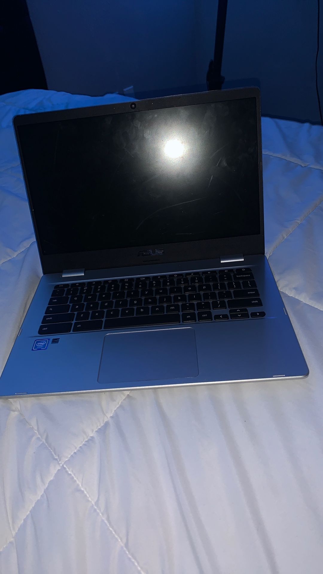 Chrome book Asus