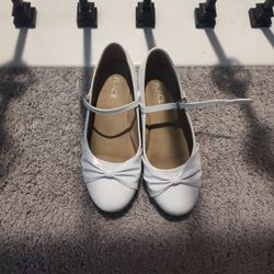girls white heels