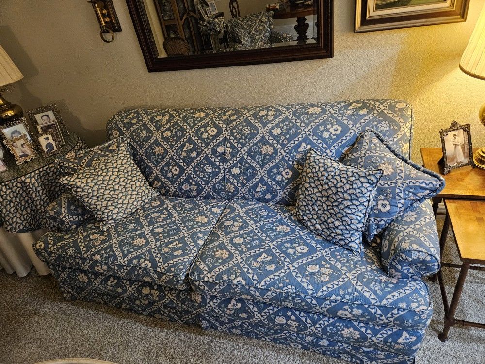 Couch Never Been Used just For Show