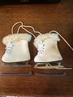American Girl White Fur-Lined Skates With Blade Protectors