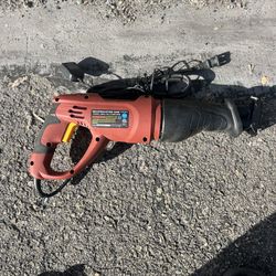 Reciprocating saw