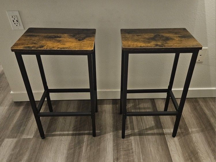 2 Chairs Bar Stools