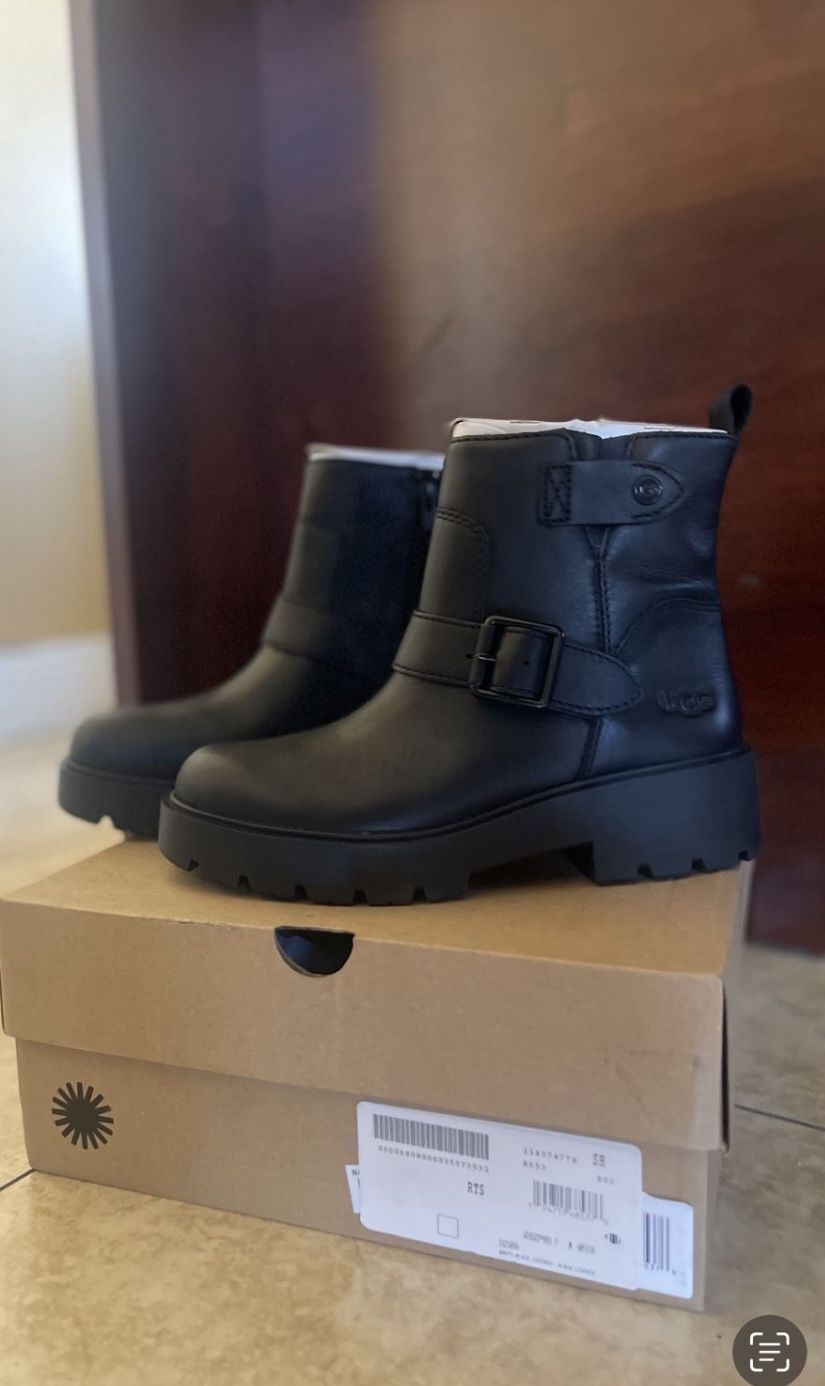 UGG SAOIRSE WOMEN BOOTS (Size 7)