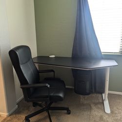 Great Desk And Chair!