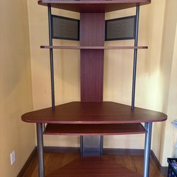 Corner computer desk