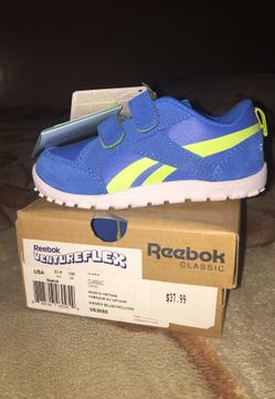 Kids size 7 reebok’s