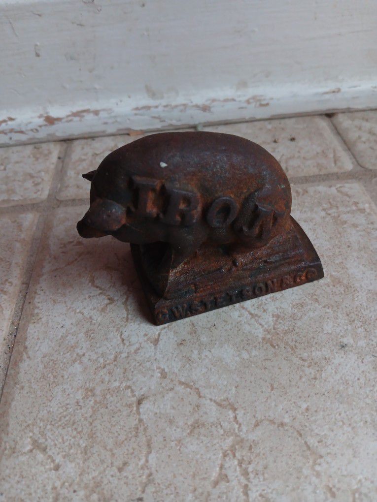 Stetson cast iron pig