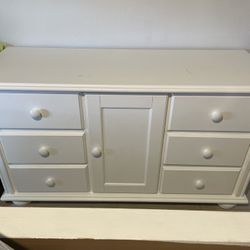 Bonavita dresser best sale