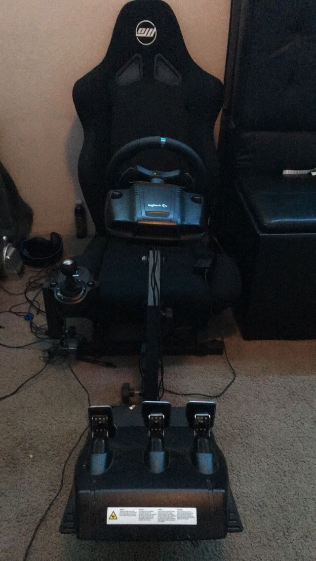 Logitech G29 Driving Force Race Wheel + Openwheeler GEN2 Racing Wheel Stand