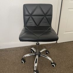 Vanity Chair 