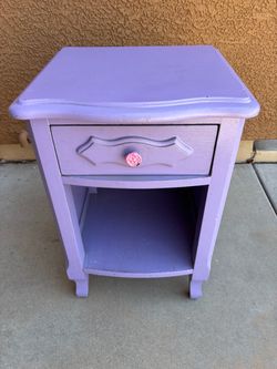 Small nightstand bookshelf