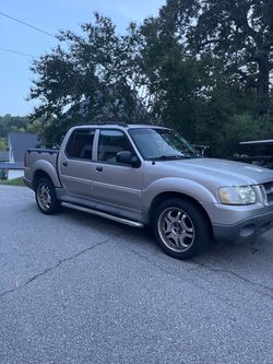 2005 Ford Explorer Sport Trac