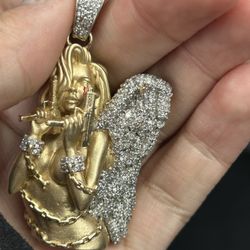 Fallen angel women gold pendant