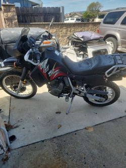 2004 KLR 650
