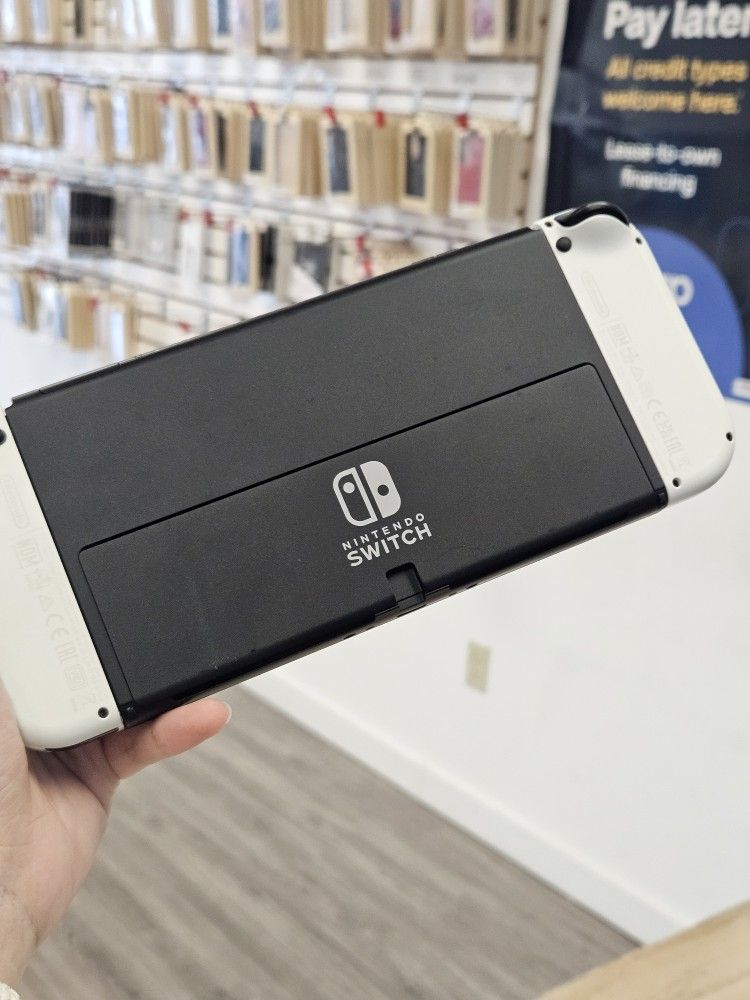 Nintendo Switch Oled Console Pre Owned - Pay Only $5 Down Today