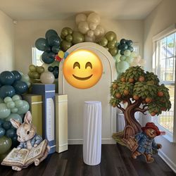 DIY decoration piece for birthday party