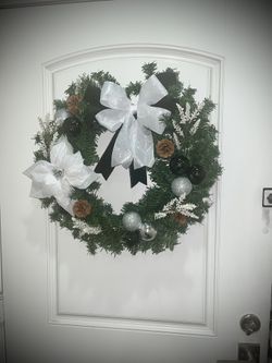 Pretty Christmas Wreath!
