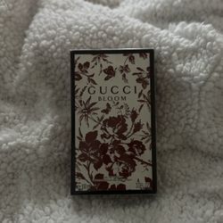 Gucci Bloom Perfume 